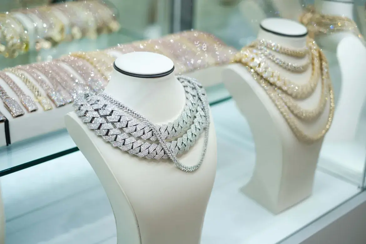 Kalyan Jewellers: 66% Revenue Growth, Candere Profits, and the Organized Jewelry Megatrend